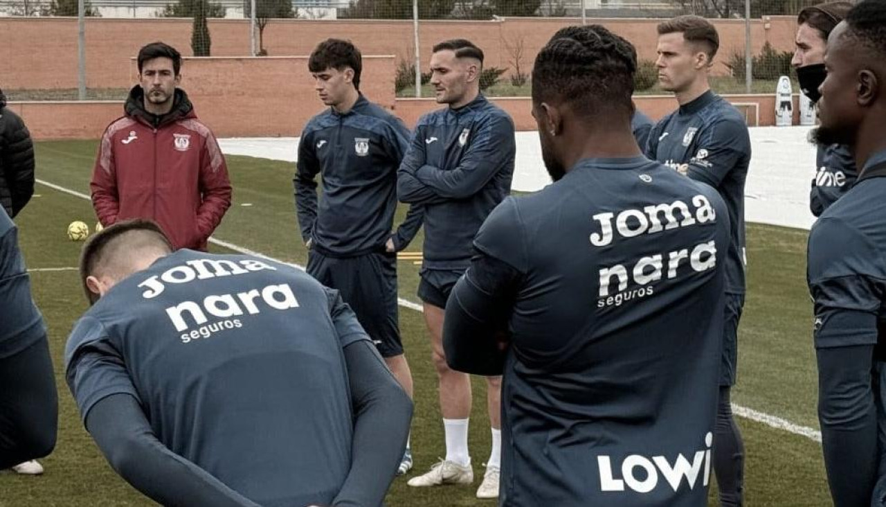 Lucas Pérez, con el resto de la plantilla del Leganés en la vuelta al trabajo del equipo