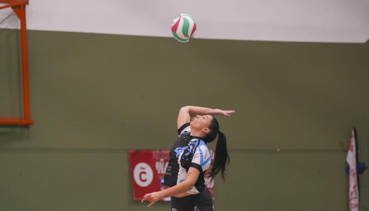 Alba Quirós durante el partido contra el Arona