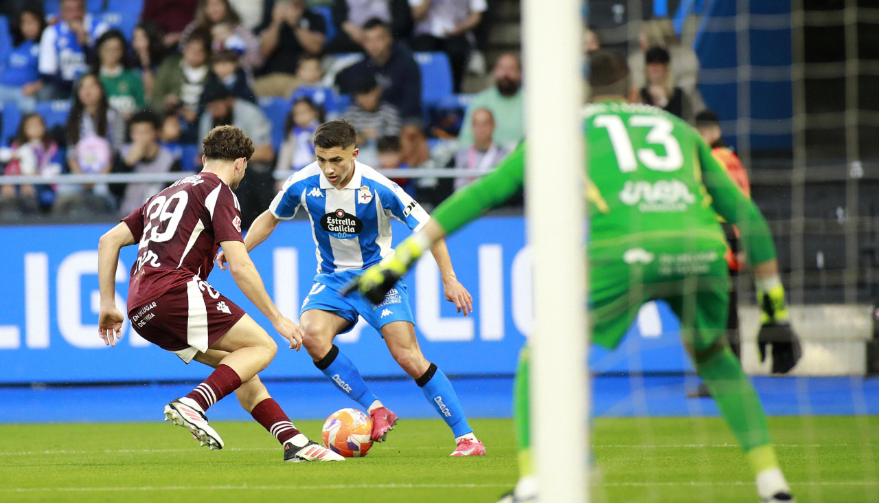 Yeremay, durante el partido ante el Albacete la temporada 24-25 en Riazor