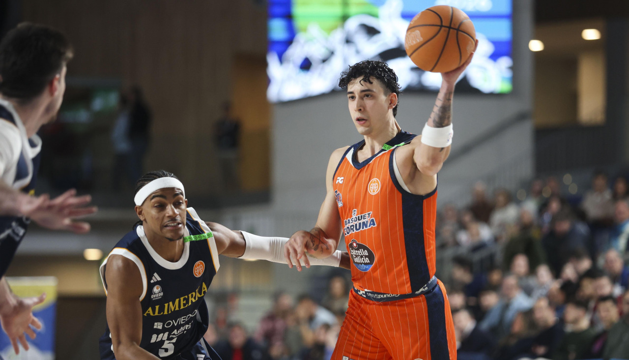 Caio Pacheco, durante el partido del Palacio de los Deportes de Oviedo