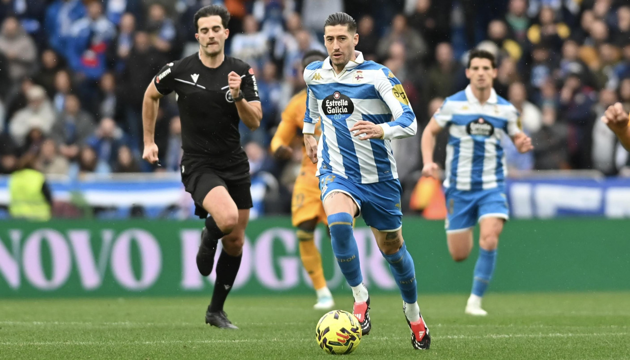 Sergio Escudero, durante el partido contra el Albacete en Riazor