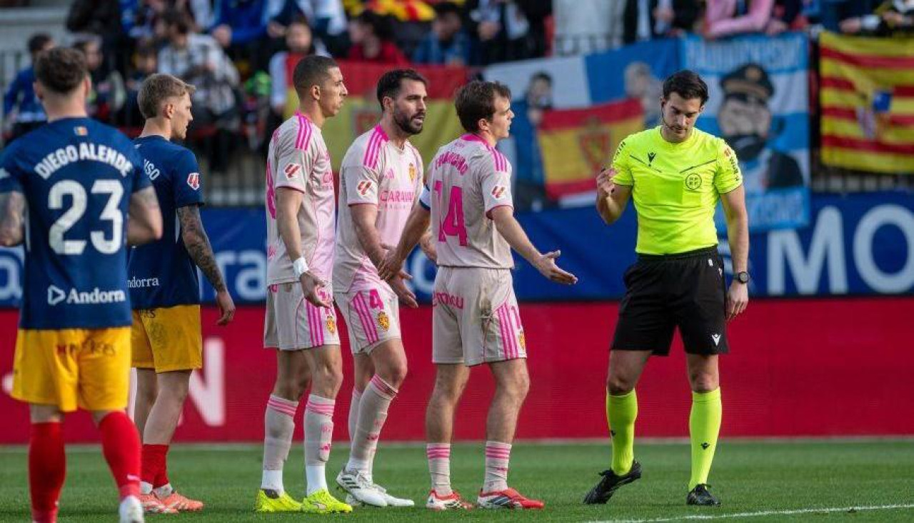 El Zaragoza cayó 2-1 ante el Andorra