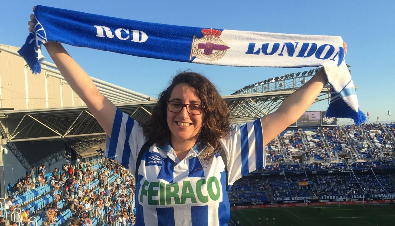 Mónica Villar, animando ao Dépor