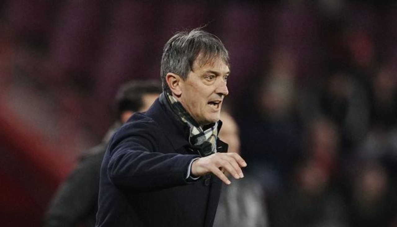 Pacheta durante un partido con el Granada de esta temporada