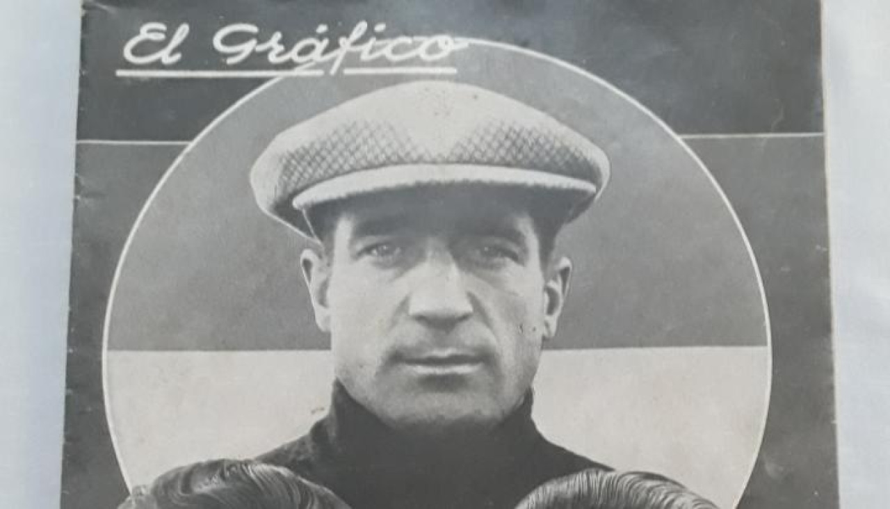 Portada de la revista argentina El Gráfico del 14 de julio 1928 que destaca la gira del Celta por Sudamérica con tres jugadores, dos de ellos, Isidro y Otero, cedidos por el Deportivo para aquel viaje