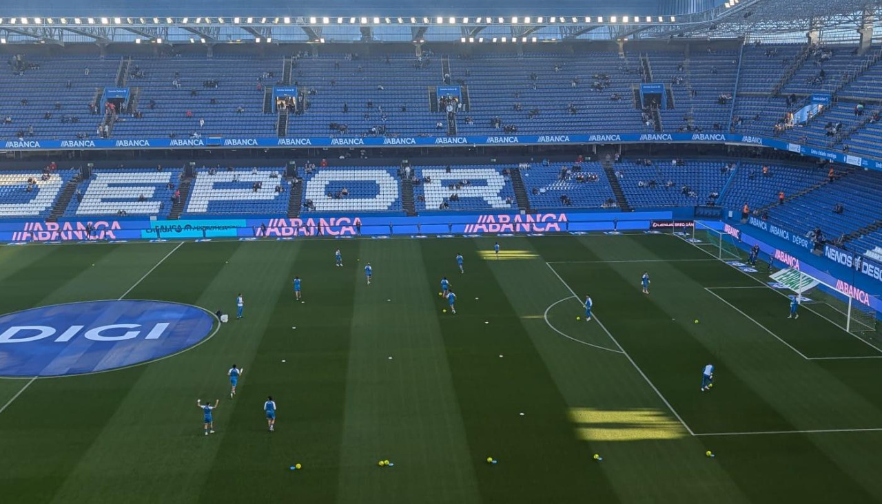 El Dépor calienta en la previa del duelo con el Córdoba