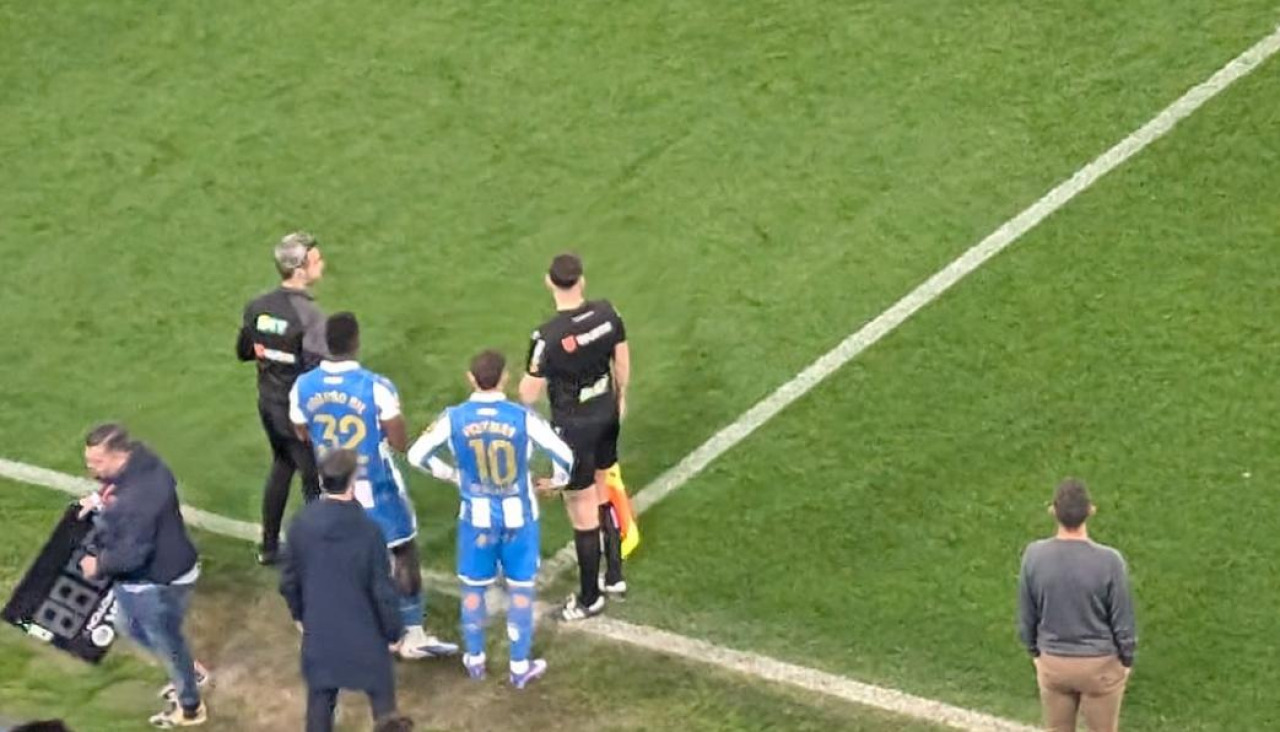 Yeremay y Bil, antes de entrar ante el Córdoba