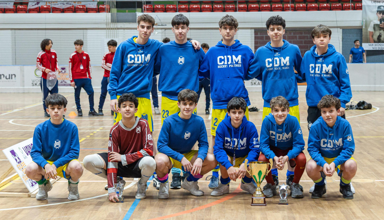 Plantilla de Compañía de María infantil que compitió en Montreux