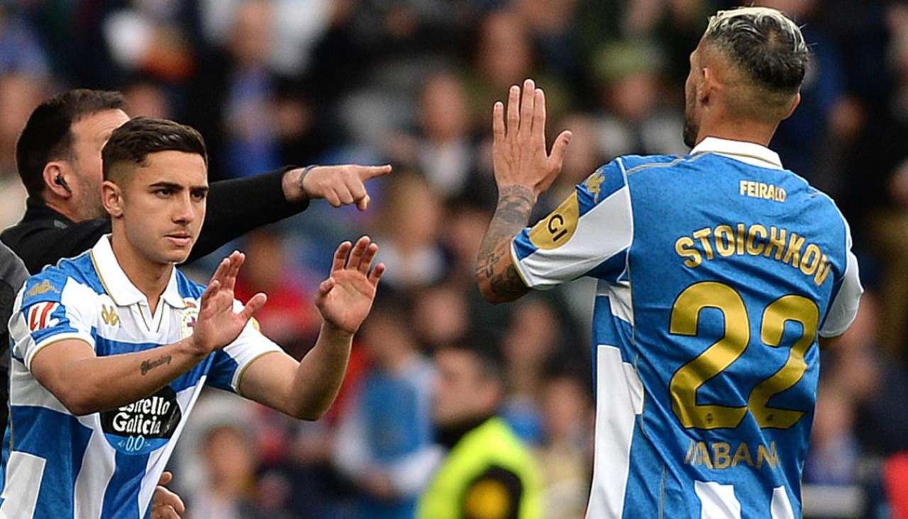 Yeremay entra por Stoichkov durante el Dépor-Málaga de la pasada jornada en Riazor