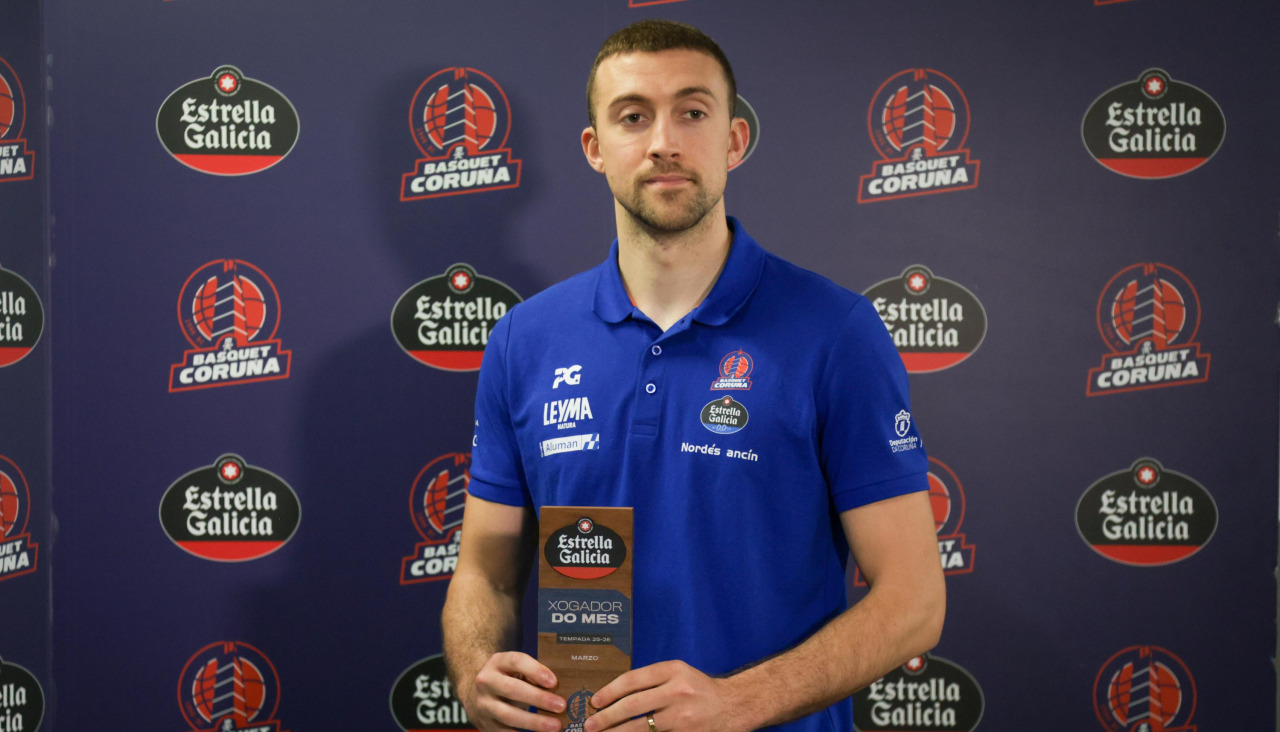 Joe Cremo, Jugador Estrella Galicia del mes de marzo