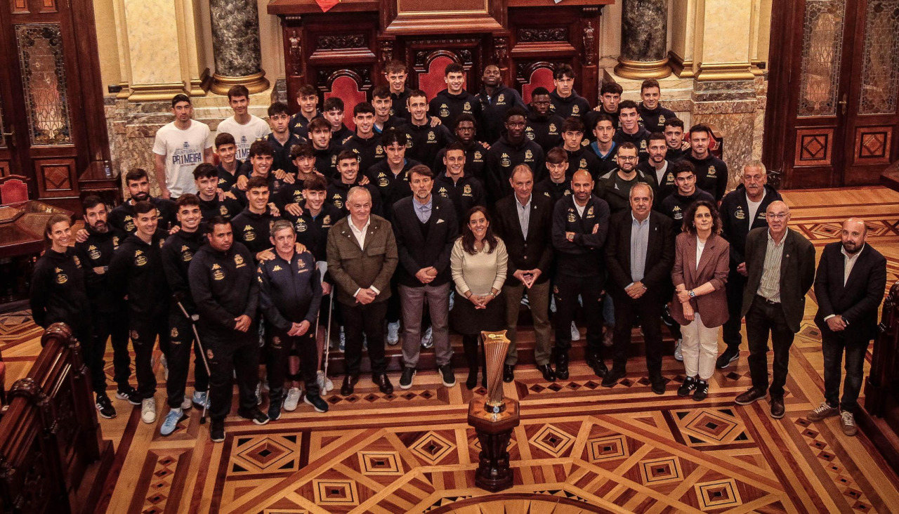 Recepción del Fabril en el Ayuntamiento