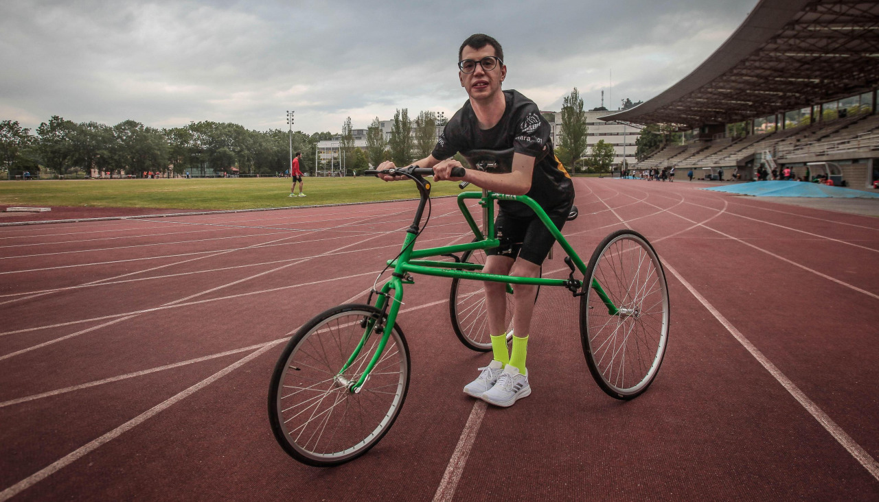 Pedro Vázquez, en su 'frame runner' con el que intentará llegar a los Juegos Paralímpicos de Los Ángeles 2028