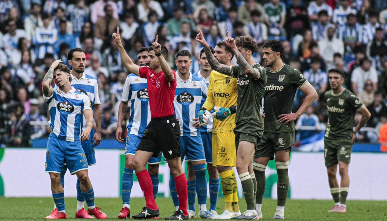 Árbitro Dépor-Leganés