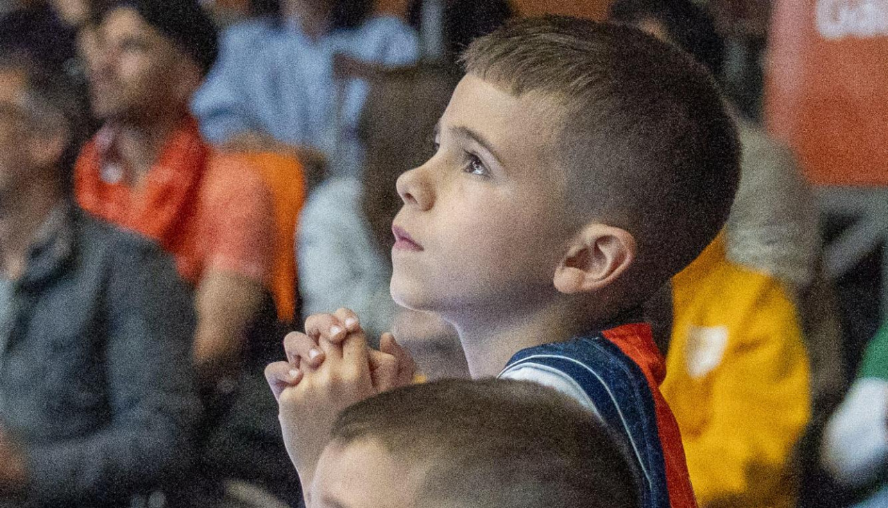 Un joven aficionado del Básquet Coruña, en el reciente duelo contra el Gipuzkoa