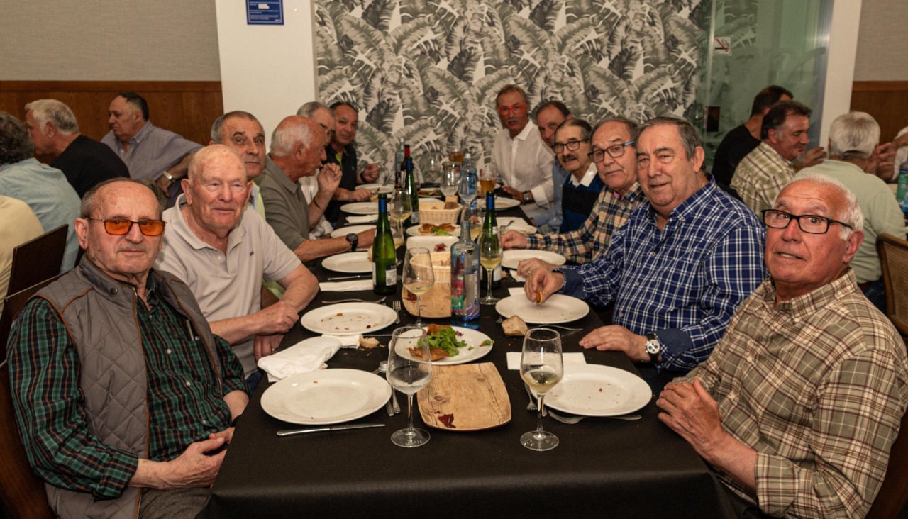 Dani PatiÃ±o - Comida veteranos Galicia Gaiteira