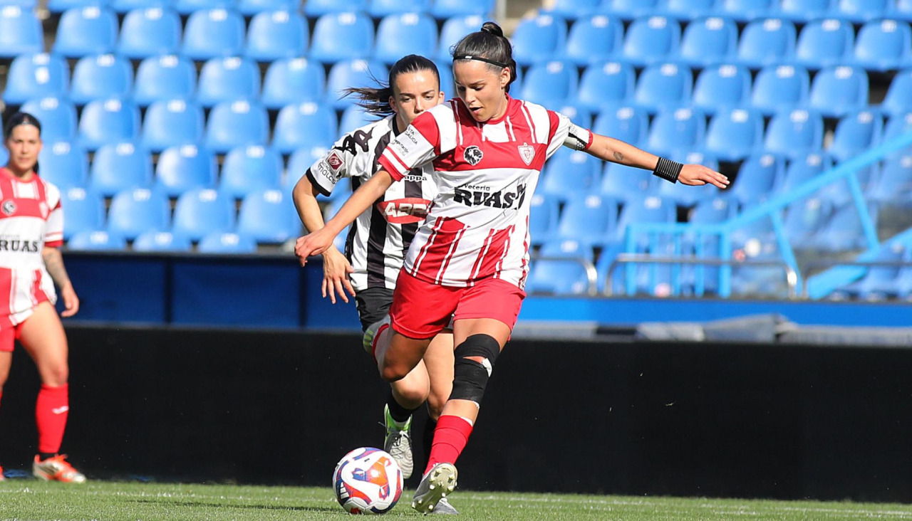 Alba Martínez en el encuentro ante el Victoria