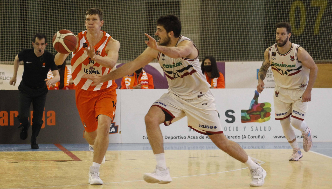 Imagen de un Básquet Coruña-Granada de la temporada 2020-21