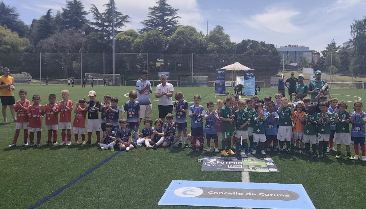 Los cuatro clubes participantes en categoría benjamín
