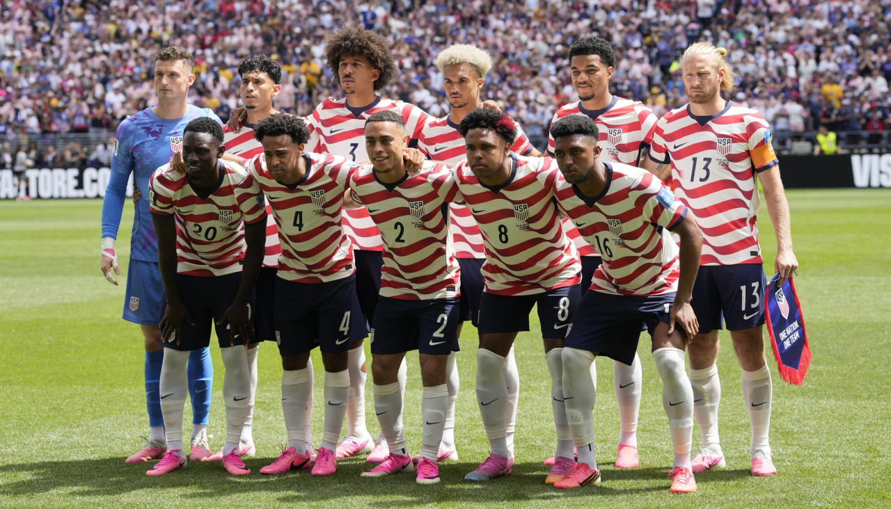 Equipo titular norteamericano ante Australia en la segunda jornada del grupo D del Mundial 2026