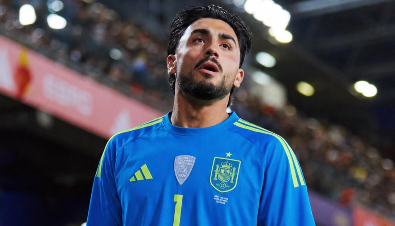 Leo Román en Riazor en su debut con la selección española absoluta