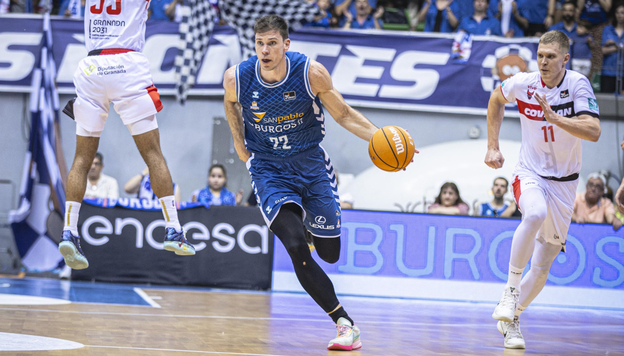 Ethan Happ, en un partido de la temporada 2025-26 con el San Pablo Burgos