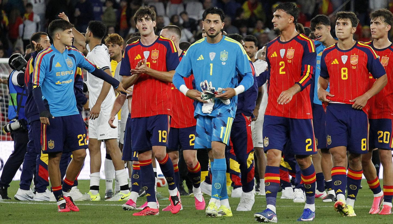 Leo Román con la selección española en Riazor