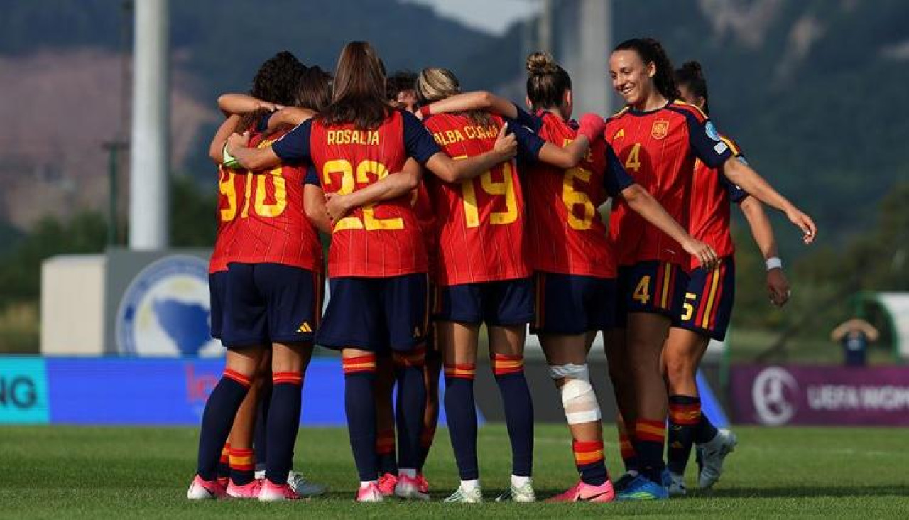 España celebra el triunfo en la Euro sub-19