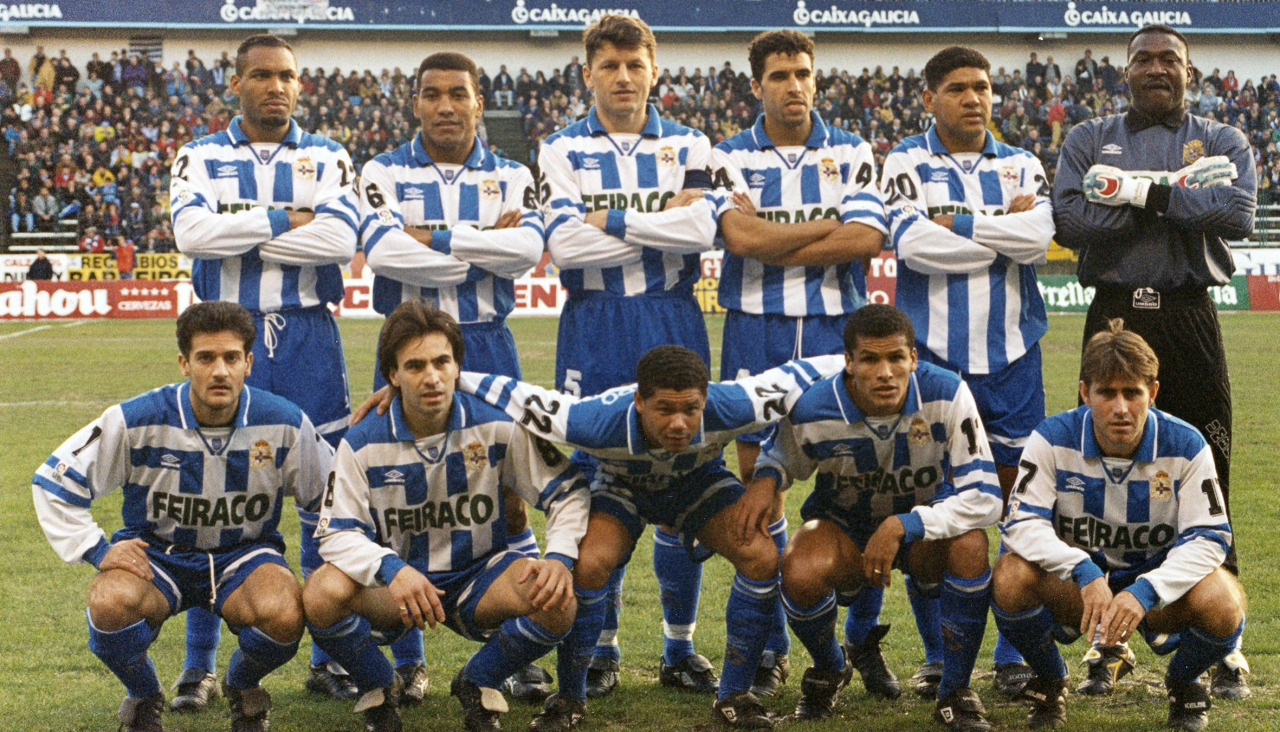 Once del Deportivo vistiendo Umbro en la temporada 1996-97