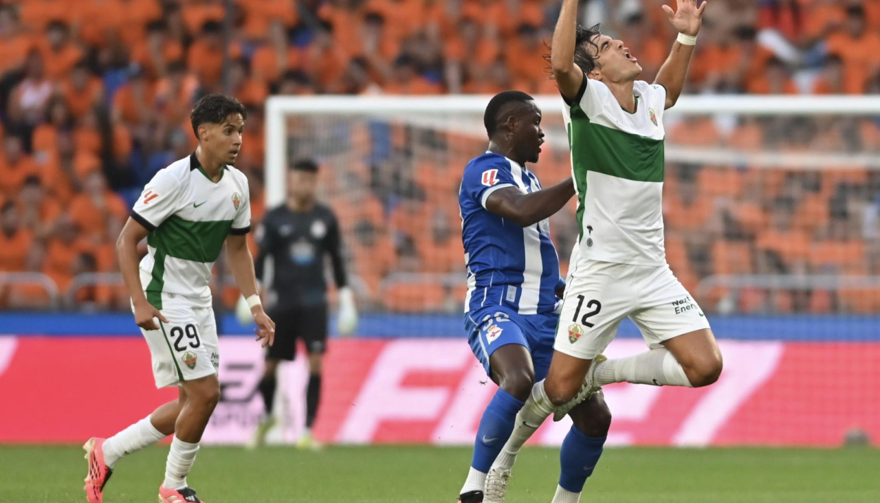 De Segunda Federación a Primera: Bil Nsongo, ejemplo de una breve lista