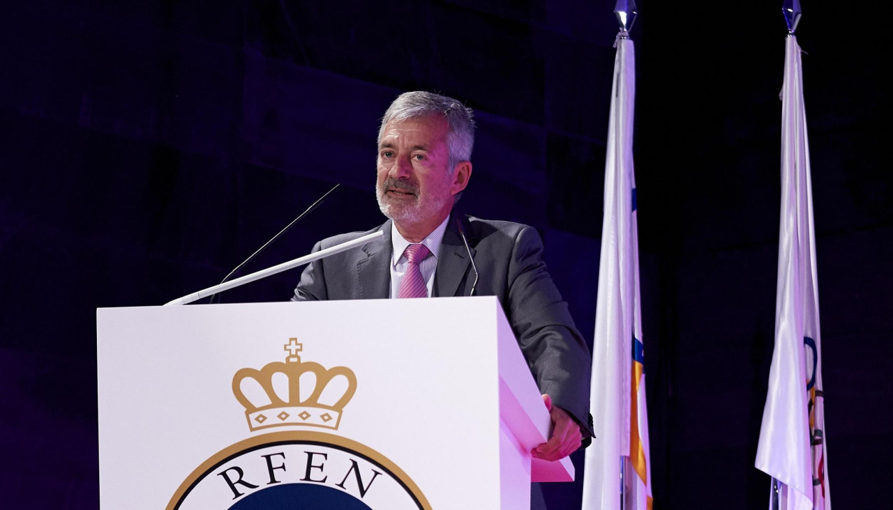 Fernando Carpena, en una asamblea de la Federación Española de Natación
