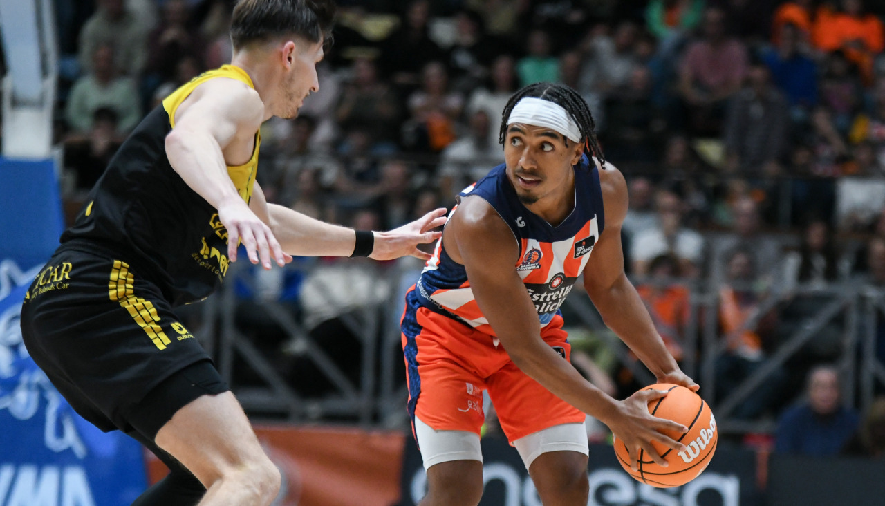 Brandon Taylor COR LLT Firmar acb Photo Monica Arcay