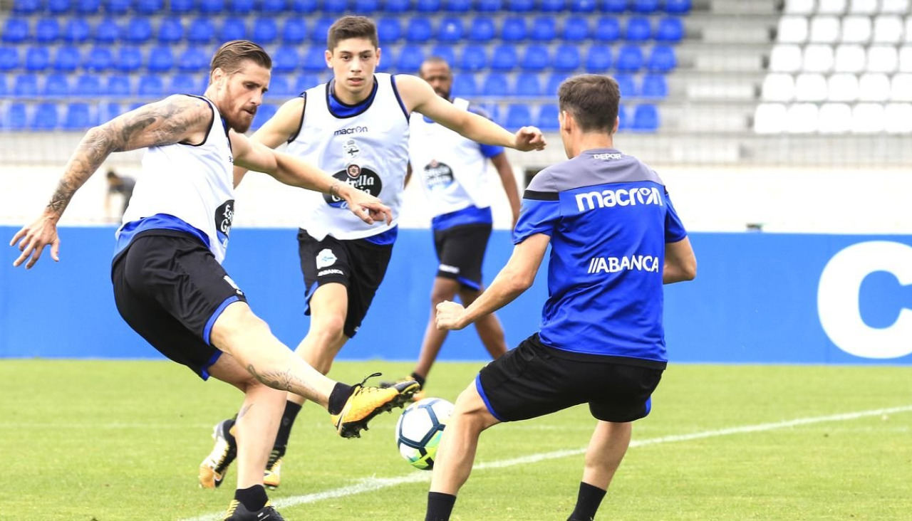 Albentosa: "Quiero jugar y le voy a poner las cosas difíciles al entrenador"