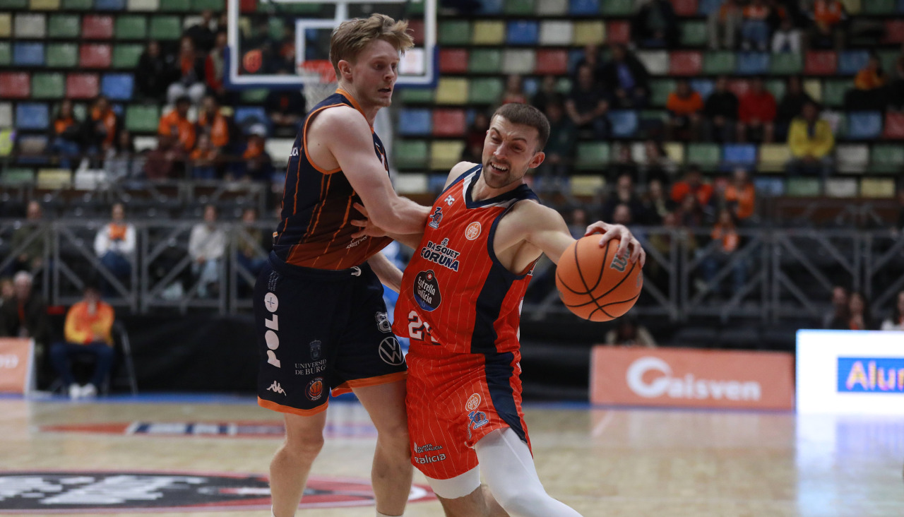 Joe Cremo durante el partido