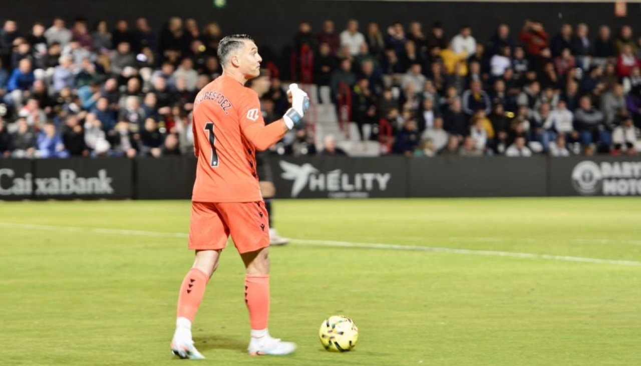 Andrés Fernández no pudo mantener su puerta a cero en la reanudación de este miércoles