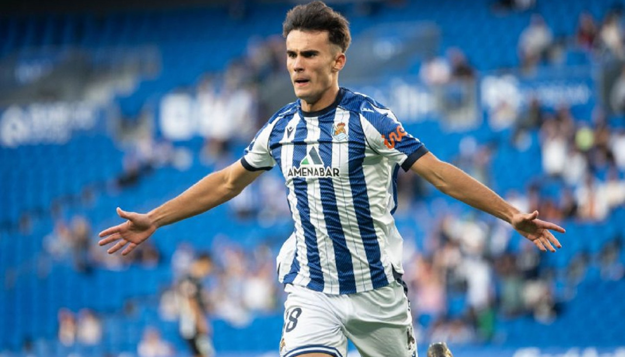 Carrera celebra una diana en Liga ante el Andorra