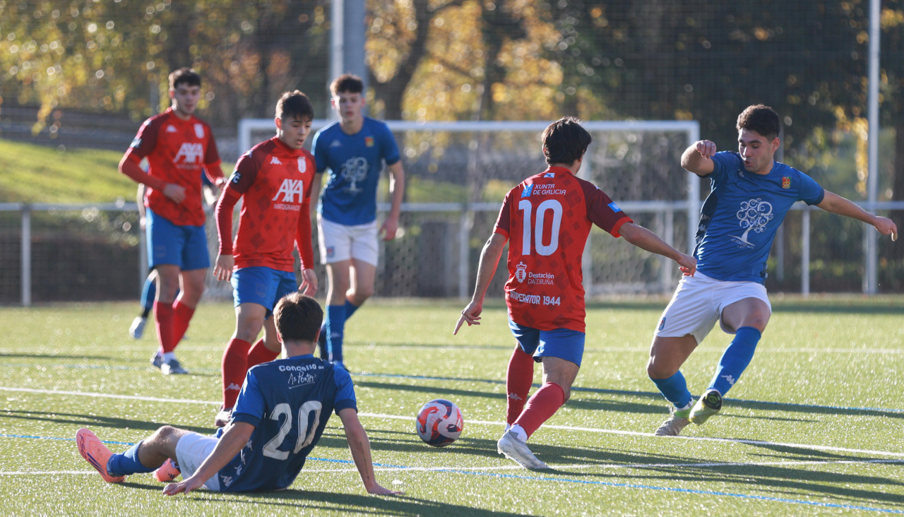 El primer equipo del Imperátor, en un partido de esta temporada ante As Pontes