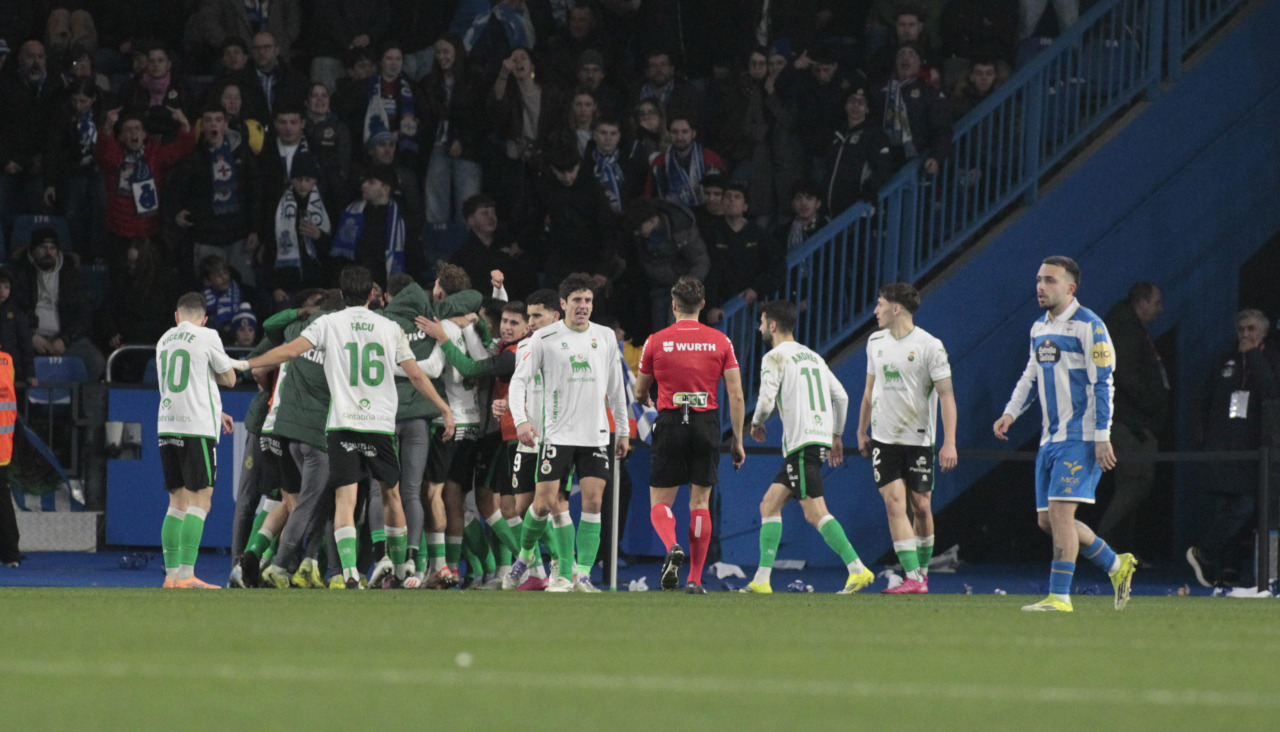 El Racing llega tras vencer en Riazor al Deportivo (0-1)