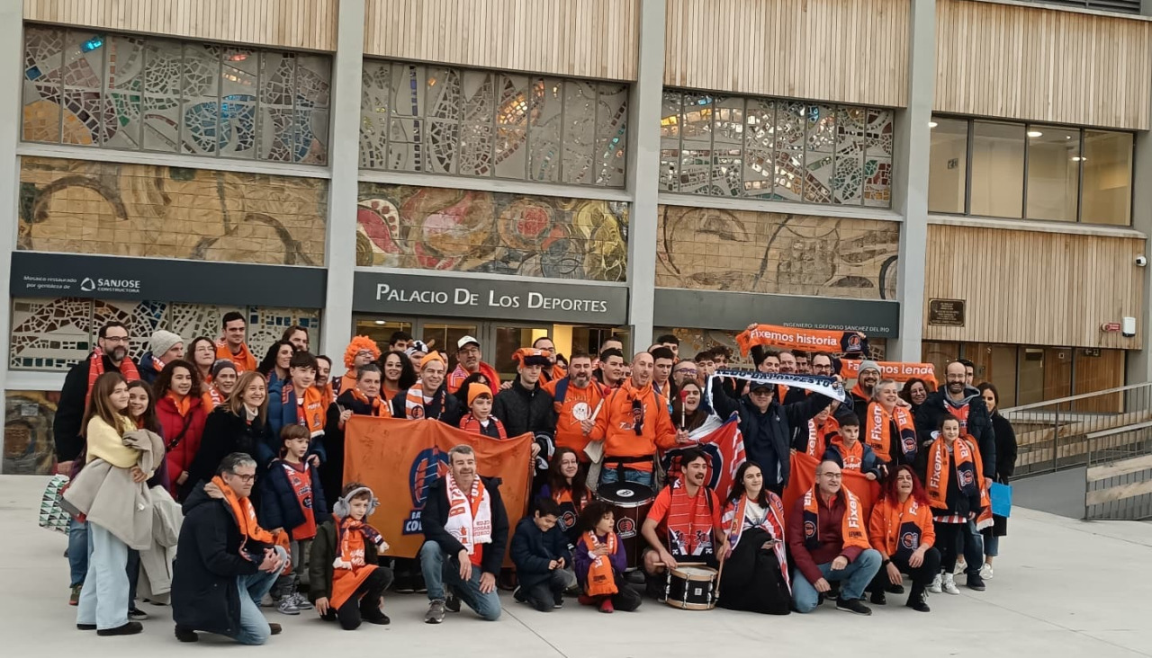 Afición del Leyma en Oviedo