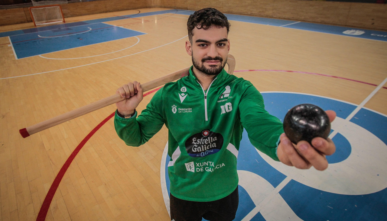 Bruno Saavedra posa en el Palacio de los Deportes tras un entrenamiento con el Liceo