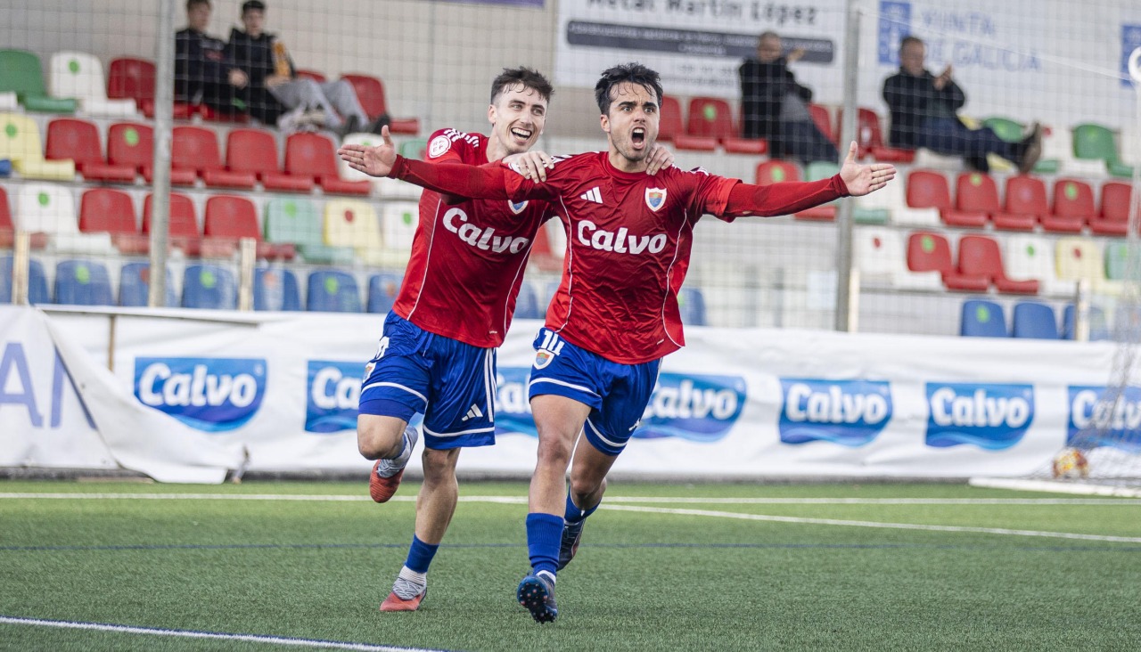 Diego celebra su gol contra el Lealtad