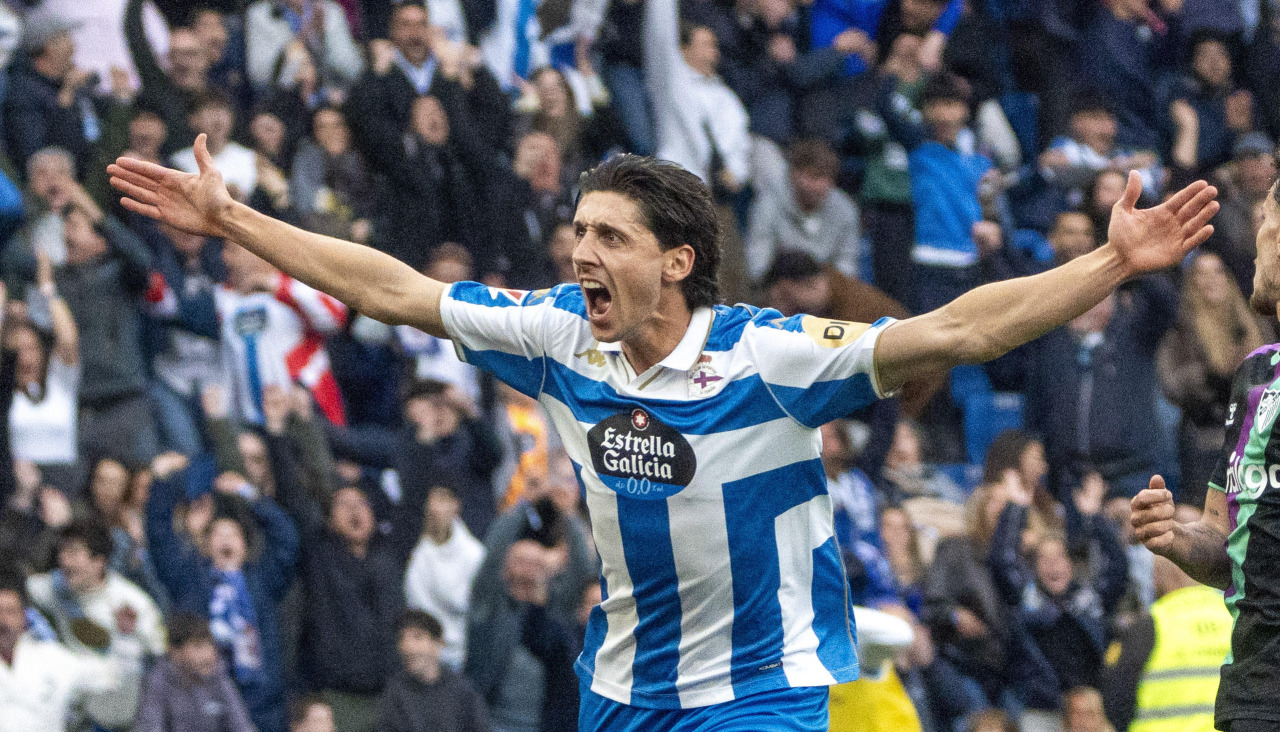 Mulattieri celebra su gol al Málaga