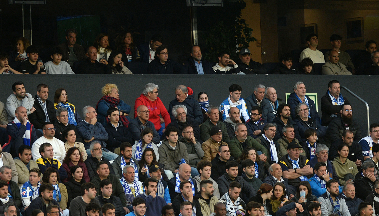 Aspecto de una grada de Riazor en el duelo reciente ante el Mirandés