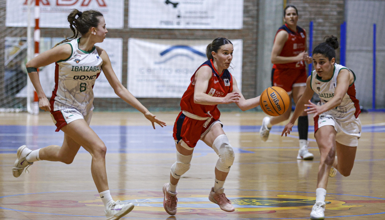 Nevena Dimitrijevic, de Maristas, ante Ibaizabal