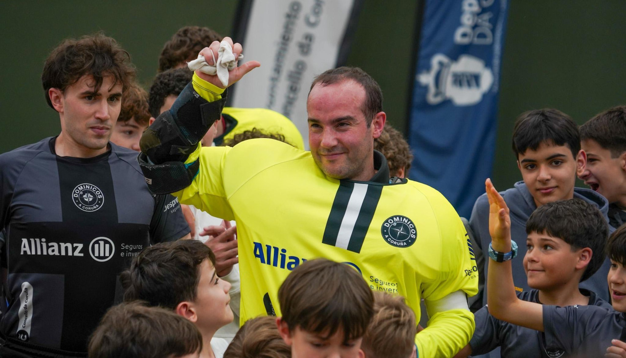 Neto, en su despedida del hockey
