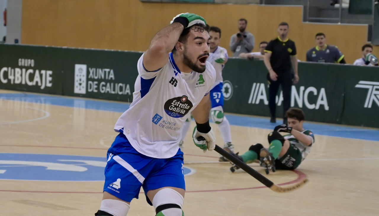 Los verdiblancos ganaron por 4-1 y pusieron el primer punto de la eliminatoria en el Palacio de los Deportes de Riazor