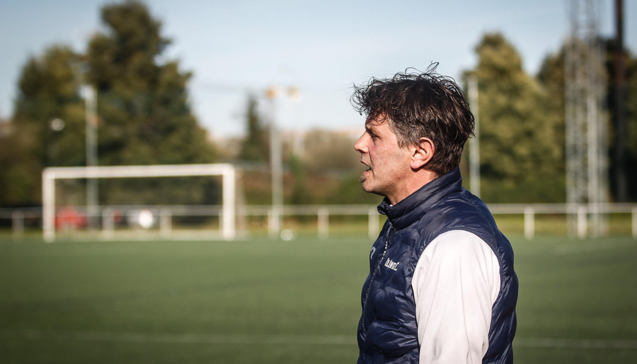 Carlos García, 'Carlocho', en un partido con el Olímpico