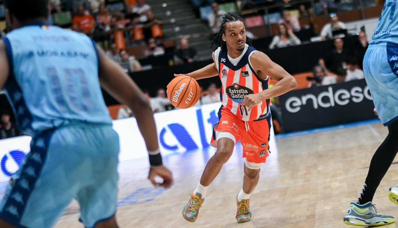 Alonzo Verge, durante un partido contra el Andorra