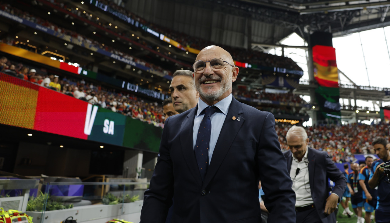 Luis de la Fuente, feliz tras el triunfo ante Arabia Saudí