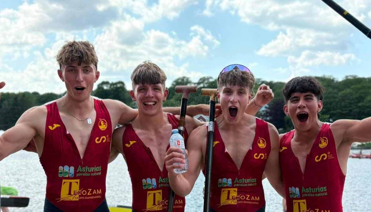 El C4 español celebra su medalla