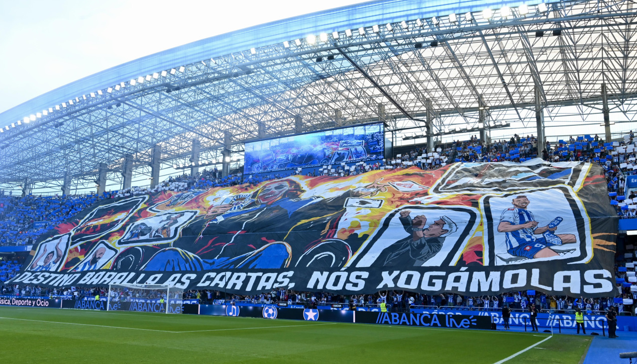 Tifo en Marathon Inferior en el Dépor-Las Palmas